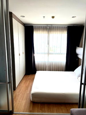 Condos for sale : sell condo near mrt 1.65 million
