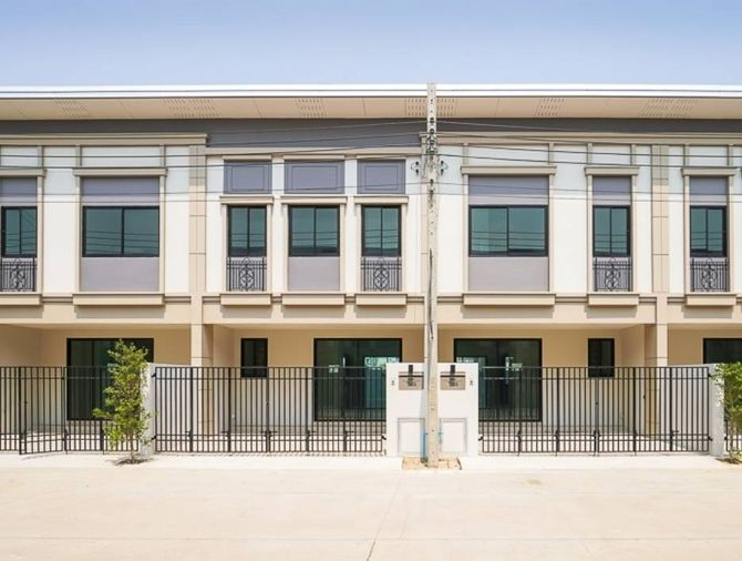 4-bed townhouse for sale, 145 sqm, 21.4 sq wah, Grand verona Ramkhamhaeng - Romklao