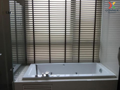 FOR RENT condo , RHYTHM Sukhumvit 44/1 , BTS-Phra Khanong , Phra Khanong , Khlong Toei , Bangkok , CX-18469 ✅ Live chat with us ADD LINE @connexproperty ✅ 