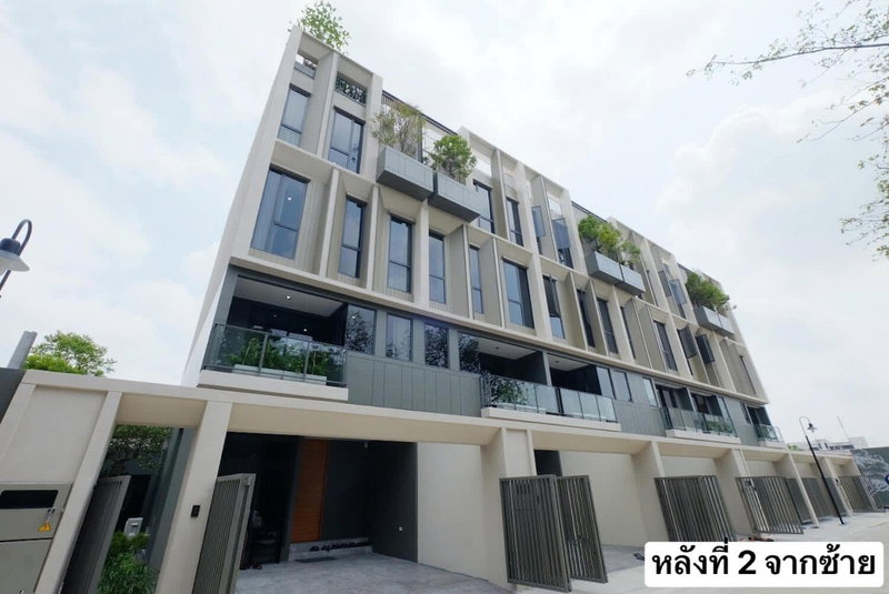 Townhouses for sale : 💙💛💚 For Sell Ther Ladprao 93 🔥 Add Line ID: @zcondo (with@) 🔥 C3731