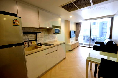 Condos for rent : 🎊 For Rent Condo DOWNTOWN FORTY NINE Building 1, Floor 2,1 bed room, Room size 35 sqm