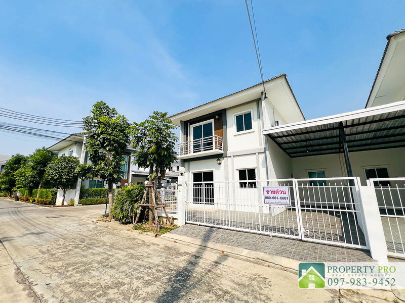 Twin houses for sale : Twin House for Sale Lanceo Crib Pinklao Rama 5, 3 bedroom 37 sqw 143 sqm Opposite Garden Near Wat Phra Ngoen, Bang Yai, Bang Kruai : EL25S-002