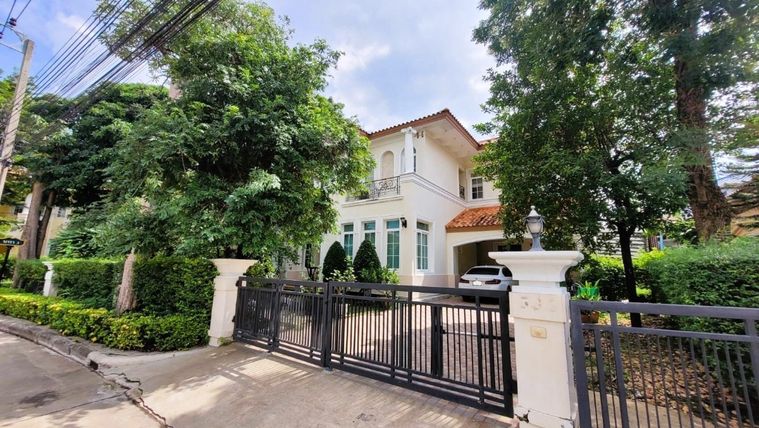 3-bed house for sale, 602 sqm, 151 sq wah, Narasiri Sathorn-Wongwaen