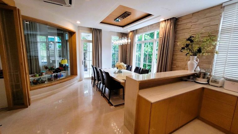 3-bed house for sale, 602 sqm, 151 sq wah, Narasiri Sathorn-Wongwaen