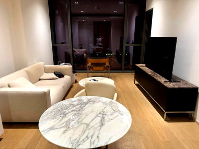 Condos for rent : LTHC11629-The Strand Thonglor FOR RENT Size 53 sqm. 1 bed 1 bath Near BTS Thonglor Station ONLY 80K/Month