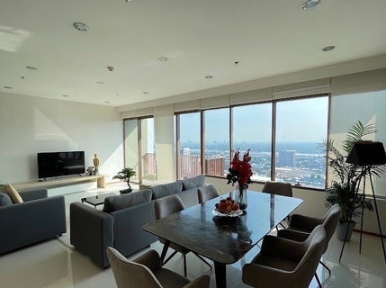 รูปภาพ LTHC11595 - The Emporio Place FOR RENT Size 162 sqm. 4 beds 5 baths Near BTS Phrom Phong Station ONLY 130K/Month