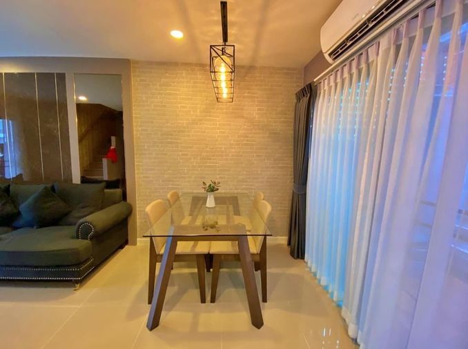 3-bed townhouse for sale, 18.6 sq wah, Baan Lumpini Town Ville Ladkrabang - Suvarnabhumi