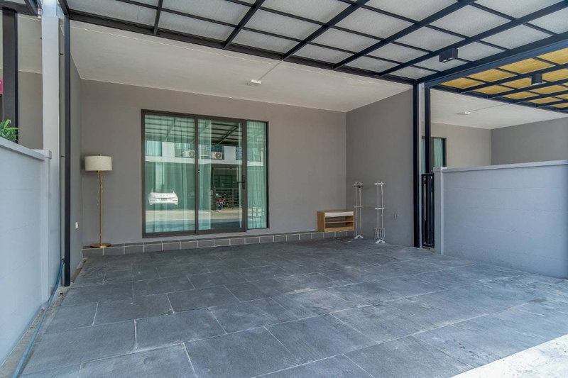 Townhouses for rent : #S2397 For Rent Pleno Sukhumvit-Bangna 2
