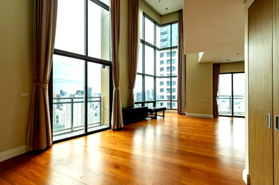 Condos for rent Phrom Phong : LTHC11727 -Bright Sukhumvit 24 FOR RENT Size 178 sqm. 3 beds 3 baths Near BTS Phrom Phong Station ONLY 120K/Month