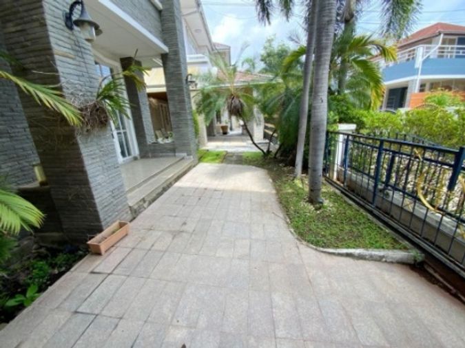 ขายบ้านเดี่ยว 4 ห้องนอน 250 ตร.ม. 66 ตร.ว. วรารมย์ ประชาอุทิศ 98