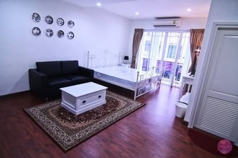 4-bed townhouse for sale, 100 sqm, 25 sq wah, Leon Sukhumvit 62
