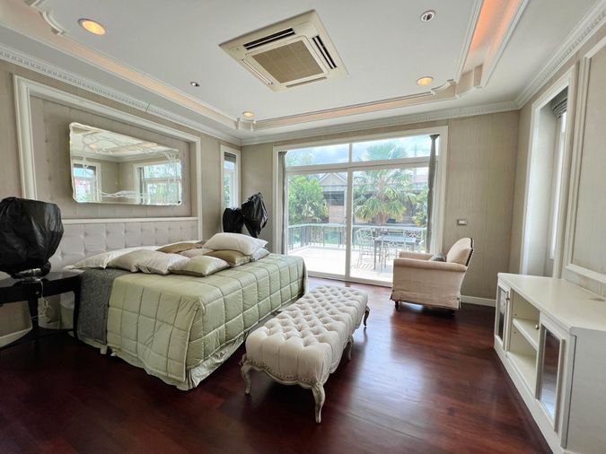 5-bed house for sale, 636 sqm, 257.2 sq wah, THE PALAZZO CHARUNSANITWONG - RATCHAPRUEK