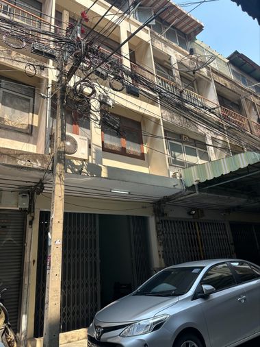3-bed townhouse for sale, 76 sqm, 19 sq wah, Ratchathewi
