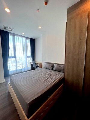 Condos for rent : Condo for rent in Whizdom Essence (BTS Punnawithi)