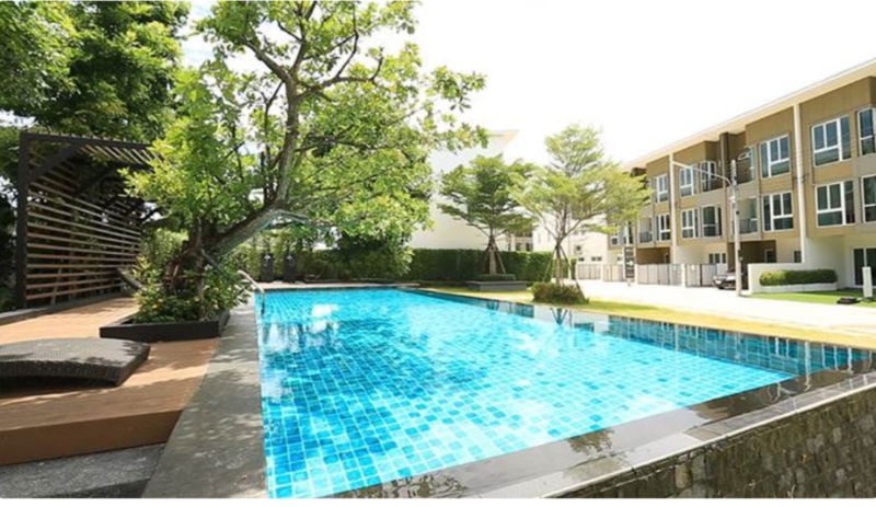 ขายทาวน์โฮม : ทาวน์โฮม 3 ชั้น ติดถนน 345 ทำเลดี 