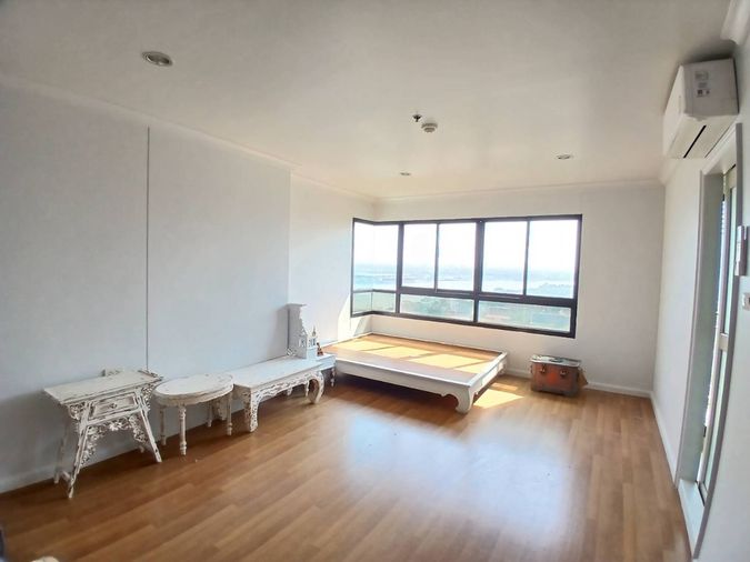 ขายคอนโด ลุมพินีเพลส นราธิวาส-เจ้าพระยา ตึก A ใกล้แม่น้ำสุด Tel  0999983897