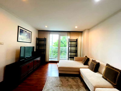 ขายคอนโด : ด่วน Baan Siri sathorn suanplu บ้านสิริสาทร สวนพลู  2 ห้องนอน 2 ห้องน้ำ 77 ตร.ม ห้องสวยมาก วิวสวย ตำแหน่งดี ปรอดโปร่งอากาศถ่ายเทดีมาก 087-9074045