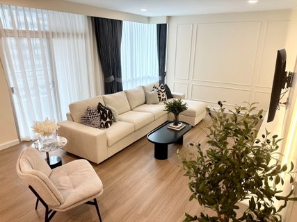 รูปภาพ Condo for rent : Grand Langsuan (Rt-01)