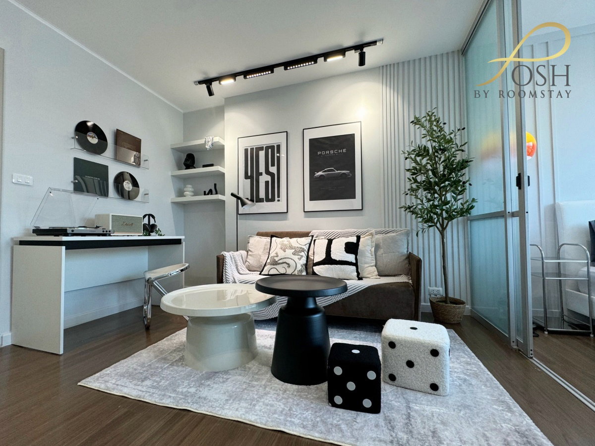 dCondo Creek, newly renovated Mid-Century style - image 3