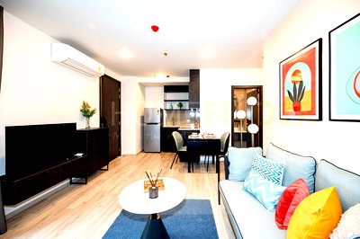 คอนโดให้เช่า : XT Huaikhwang 2 bedrooms, for rent