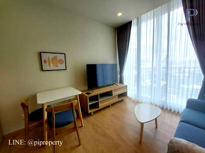 Condos for rent BTS Asok : Fully furnished 1 Bedroom unit for rent in Phrom Phong. High floor with a unblocked view. Noble Around Sukhumvit 33. プロンポンにある、家具完備の 1 ベッドルーム ユニットを賃貸しま