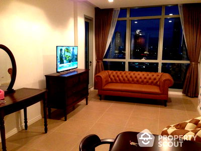 Condos for sale Central Silom : 1-BR Condo at The River Condominium near BTS Saphan Taksin (ID 385026)