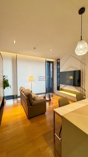 ตกแต่งหินอ่อนทั้งห้อง ห้องมุม ห้องใหญ่ 57 ตรม ให้เช่า ศาลาแดง วัน (Sala Daeng One)