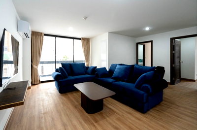 คอนโดให้เช่า : เช่า พีเอสเจ เพนท์เฮ้าส์ 3 ห้องนอน สวย ถูก ใหญ่ เฟอร์นิเจอร์ครบ ใกล้ BTS นานา สนใจแอตไลน์ครับ@841qqlnr