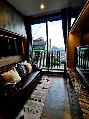 Condos for rent : Condo for Rent at Whizdom Essence Sukhumvit