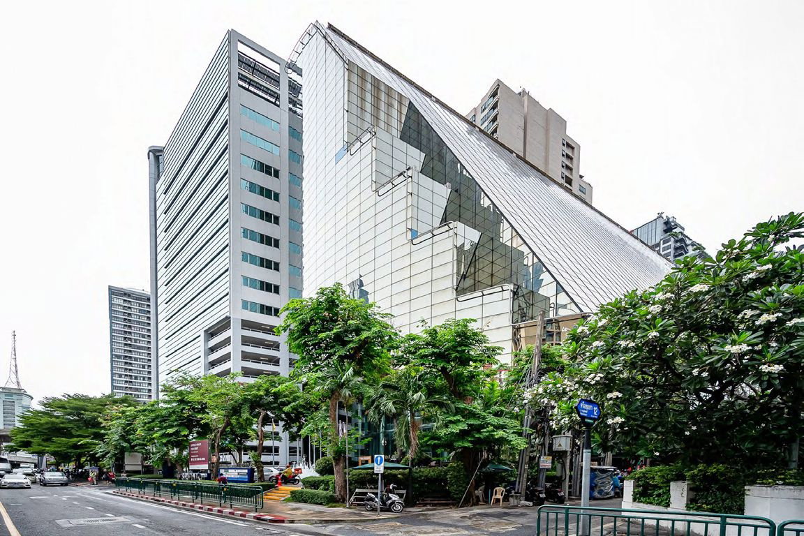 Office Space For RENT Siripinyo Bldg 201sqm Near BTS Phayathai Airport Link Phayathai Victory Monument MBK Siam Paragon Central World