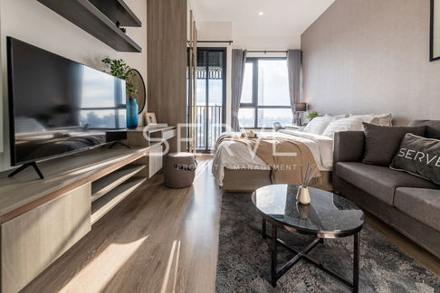 Good Deal ! New Studio with partition in Onnut Area High Fl. 25+ Close to BTS On Nut 650 m.-KnightsBridge Prime Onnut