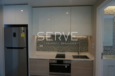 Studio Nice Room & Good Location in Asoke Area MRT Phetchaburi 500 m.-The Room Sukhumvit 21