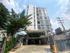 Sucharee life 2 - Image 2/8
