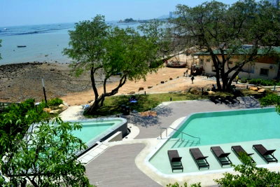 Condos for rent : Condo for rent, Sunrise Sriracha, beautiful room, cheap price, great  location, project next to the sea