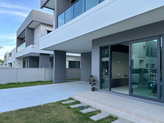 [ เช่า | RENT ]  HBN0051📍บ้านเดี่ยว เซนโทร บางนา 📍( 𝐂𝐞𝐧𝐭𝐫𝐨 𝐁𝐚𝐧𝐠𝐧𝐚 ) LINE : @theagentpro (มี @ นำหน้าด้วยครับ)