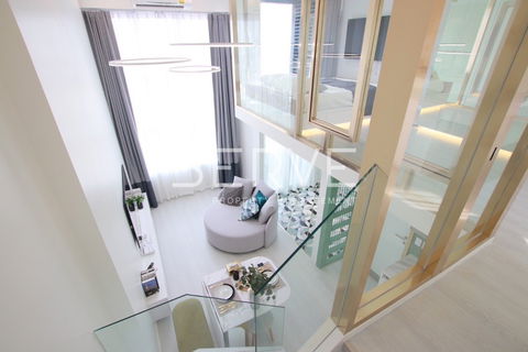 Duplex 1 bed Super High Fl. 35+ Nice View & Good Location Close to BTS Chong Nonsi 600 m. at Knightsbridge Prime Sathorn Condo / For Sale