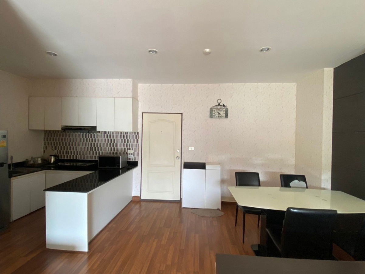picture Phanason The Green Place Condominium WR-02909 - 5/12