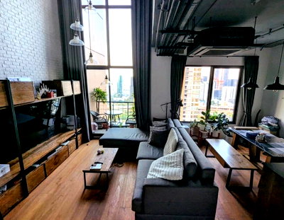 คอนโดให้เช่า : Villa Asoke (วิลล่า อโศก)  Duplex Loft Style  Loft Style Duplex