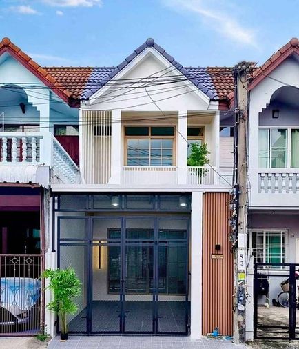 S2896 ขายทาวน์เฮ้าส์ 2 ชั้น หมู่บ้านราณี นวมินทร์ 135 ใกล้ห้างแฟชั่น  โรงเรียนบดินทรเดชา 2