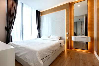Condos for rent : Noble Recole Urgent rent!! Very spacious room. Ask for more information.