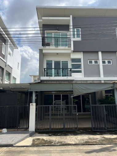 6-bed house for rent, 406 sqm, 100 sq wah, Chuan Chuen Modus Viphavadi