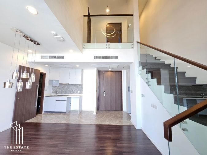 ห้องสุดท้ายในโครงการ Duplex Room ตำแหน่งมุม ชั้นสูง ที่ได้วิวเมืองและมองเห็นโค้งน้ำเจ้าพระยา Whizdom Inspire Sukhumvit @18MB