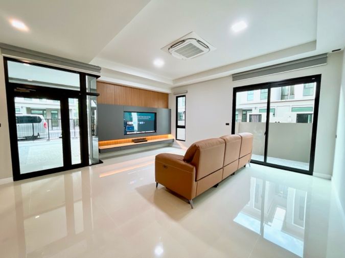 ให้เช่าบ้านเดี่ยว 3 ห้องนอน 40.2 ตร.ว. พาทิโอ รัชโยธิน