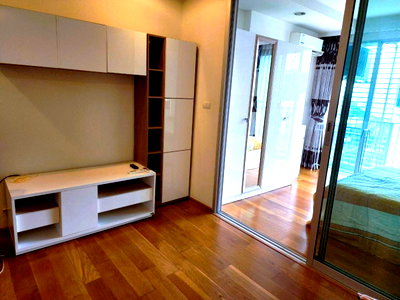 คอนโดให้เช่า : ให้เช่า เดอะ ไลน์ พหลโยธิน พาร์ค วิวด้านฝั่งสวน ร่มรื่น