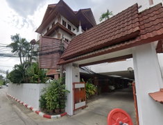 Villa suhumvit 49 - Image 2/5