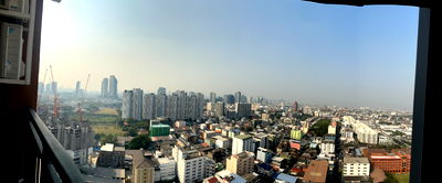 Condos for sale : For Sale: Condo in the Heart of Ratchada, 24th Floor with Beautiful View