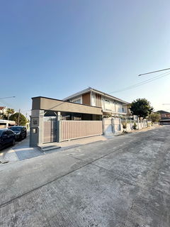 ขายพูลวิลล่าหางดง ในหมู่บ้านระดับHi-End ตกแต่งModern Luxury Style (SW002191)