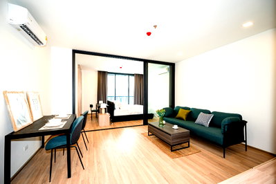 Condos for rent : For Rent: Condo XT Phayathai *new room* at Line : @homefinder