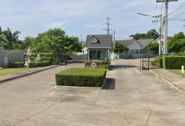The Plam Garden 9 - Image 2/2