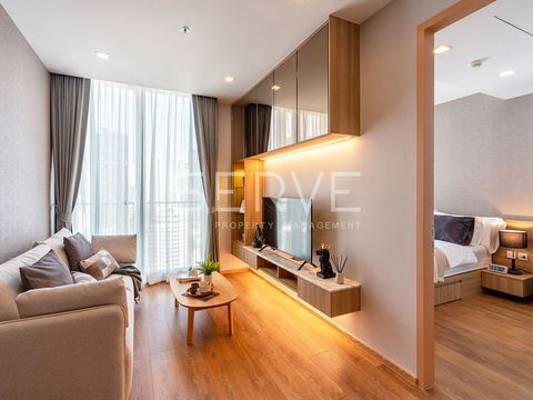 Nice & Cozy for 1 Bed Unit on Fl. 10+ at BTS Phrom Phong -Noble BE33